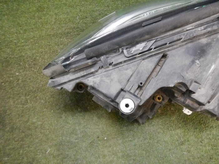 Фара левая Mercedes M W166 (2011-2015) ксенон