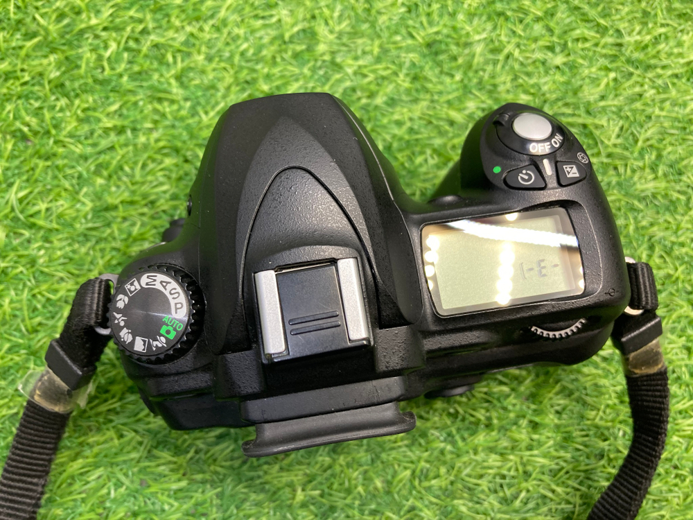 Nikon D50 kit 18-55mm 3.5-5.6G ED (3.500 кадров)