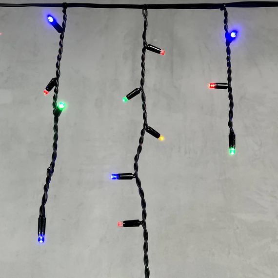 Светодиодная бахрома с колпачком 3,1*0,5 м., 120 разноцветных LED ламп, каучуковый черный провод, LTC (LL120-1-2M)