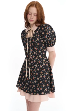 Платье-мини корсетное с отложным воротником