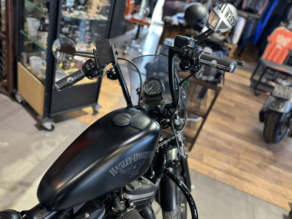 Harley-Davidson Sportster 883
