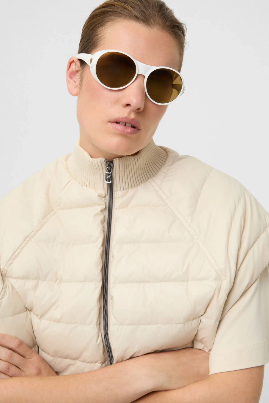 Куртка-жилет BOGNER NAHLA-D в молочном цвете