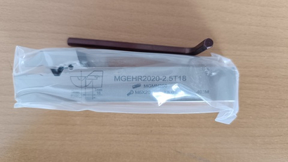 Державка для обработки канавок MGEHR 2020-2,5 T18