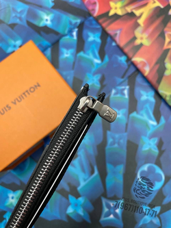 Держатель для карт и монет Louis Vuitton