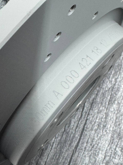 Тормозной диск Mercedes-Benz A0004211812
