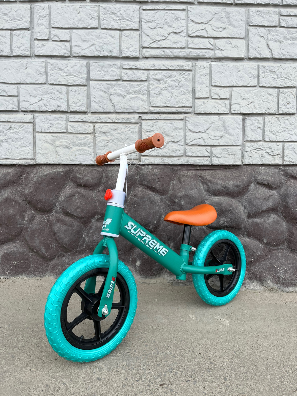 Беговел с EVA колесами 25 см арт. 118141, 138426 зеленый