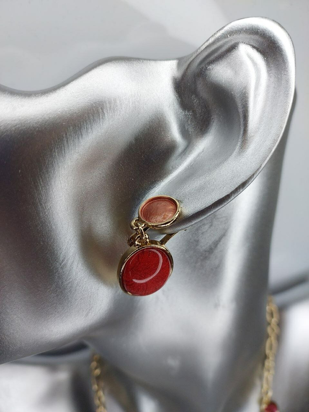 Комплект бижутерии. Набор, колье серьги "Колье Афродиты с серьгами" в коралловом цвете. C регулировкой длины.