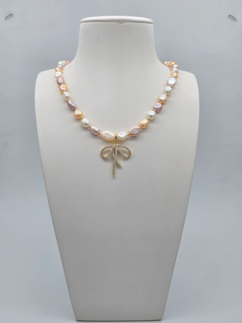 91003022 Колье Selena Pearls