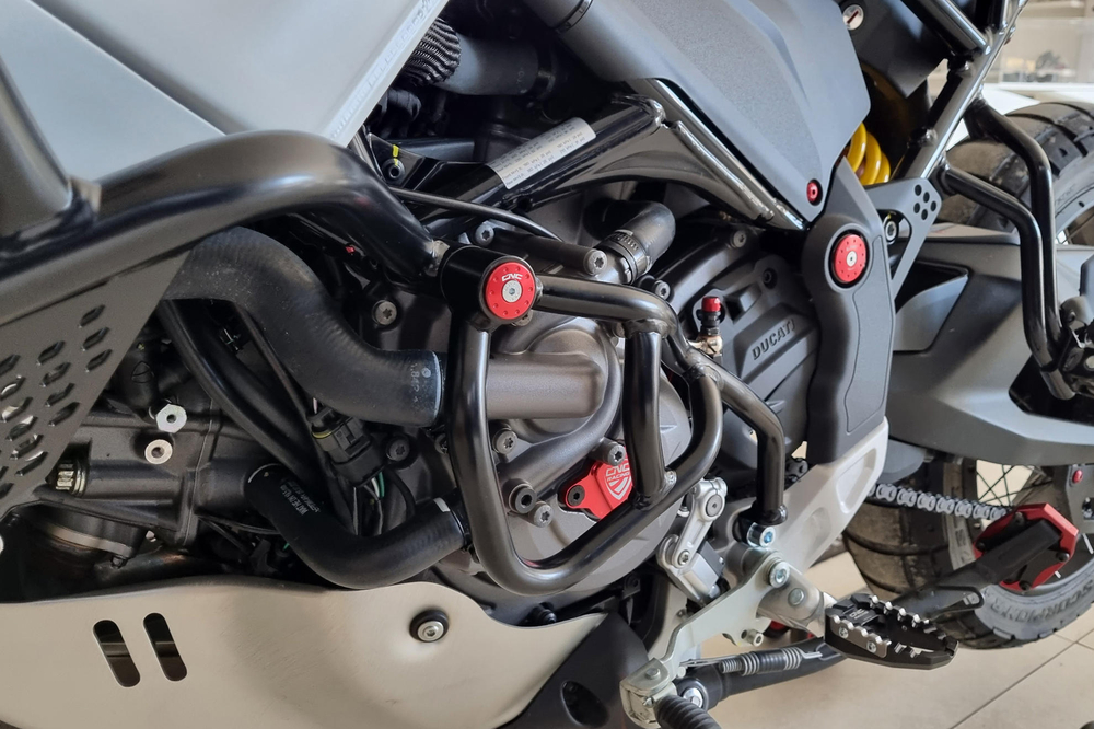 PR902B CNC RACING WATER PUMP GUARD (DSRT X)