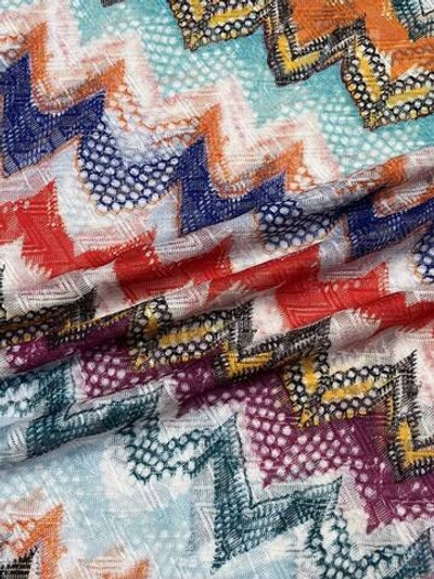 Трикотаж п/э Missoni с разноцветным узором зигзагами