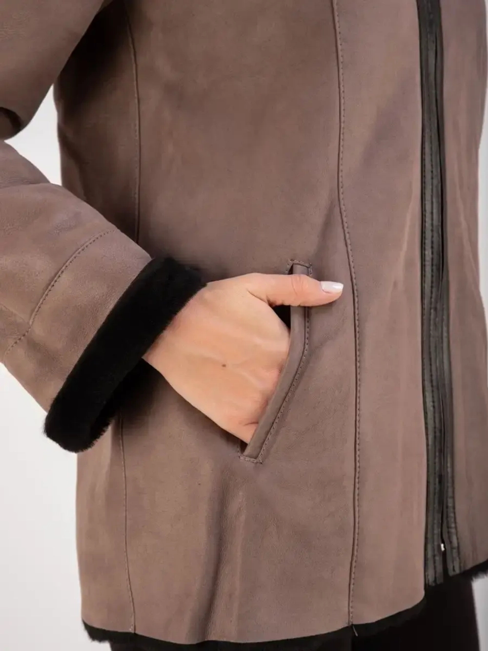 Дубленка натуральная короткая с капюшоном Турция