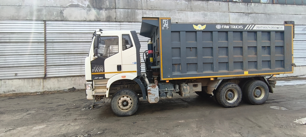 FAW J6 6x4 Самосвал CA3250P66K24T1E5 (Дизельный, 11,1 л, 390 л.с., МТ)
