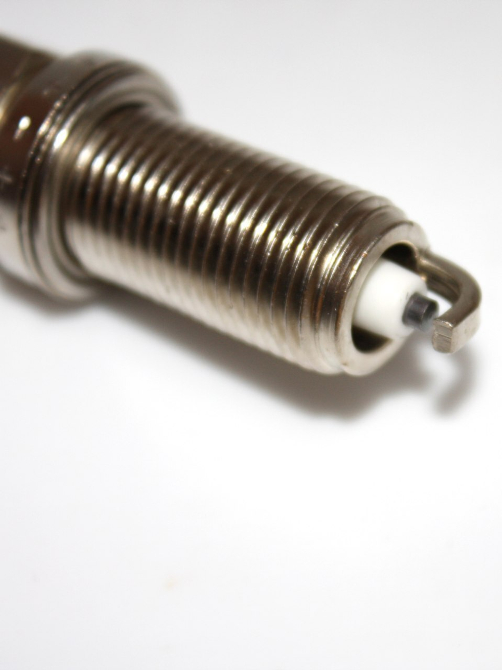 Свеча зажигания (1 шт) 9091901235 Toyota Land Cruiser Prado