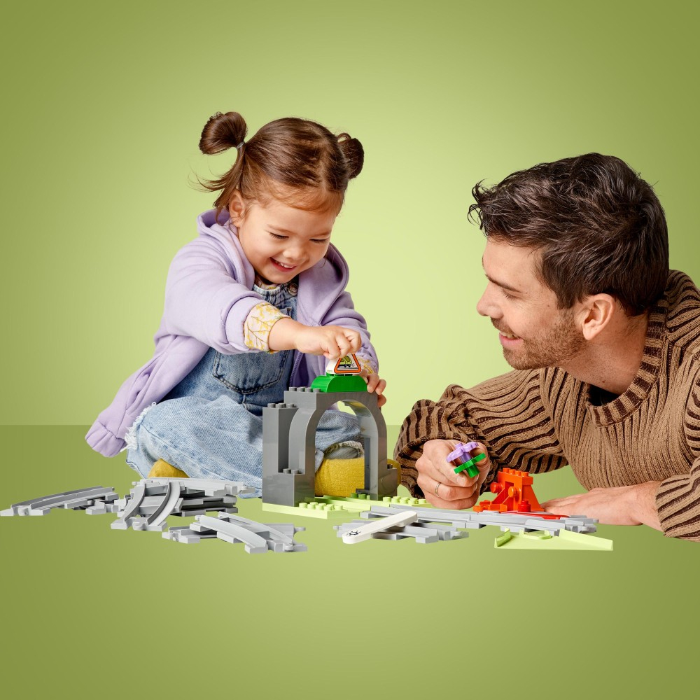 LEGO DUPLO Town - Тунель и железнодорожные пути - набор расширения 10425