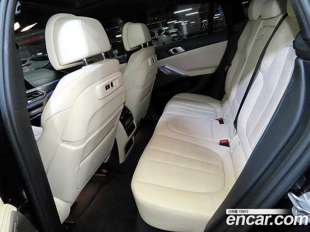 BMW X6 (G06) xDrive40i M Sports (02.2021)