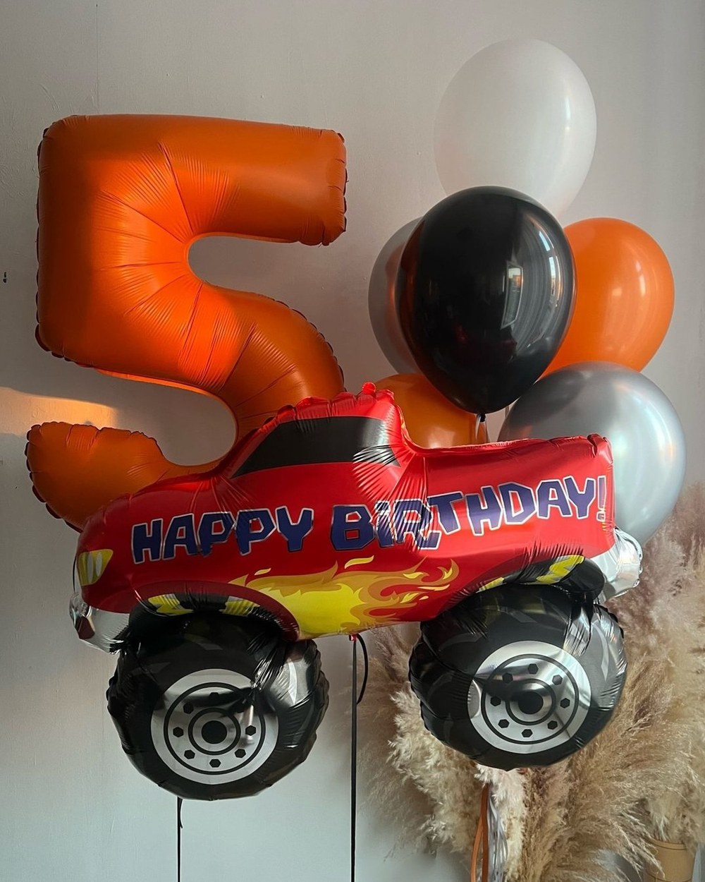 Сет гелиевых шаров "Машина внедорожник"