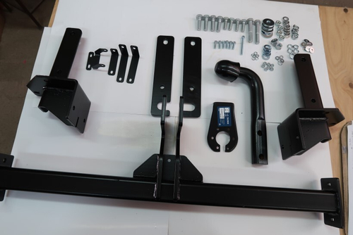 Фаркоп Jetour X70 Plus/X90 Plus  с 2023 г. (без электрики) (BERG)