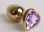 Золотистая анальная пробка с сиреневым стразиком-сердечком - 7,5 см. (Цвет: сиреневый)