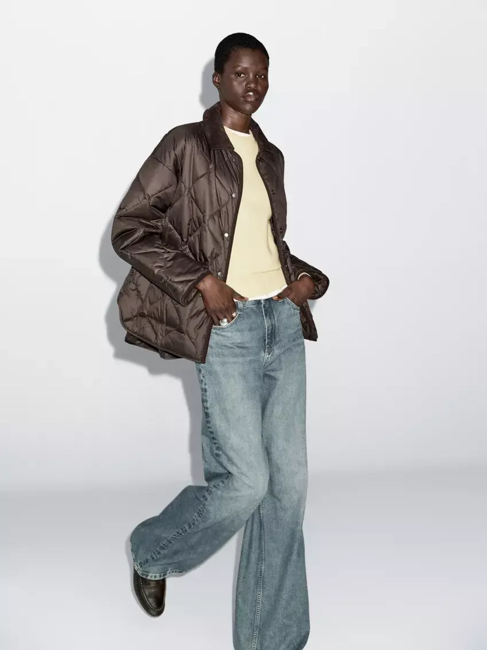 Massimo Dutti Непромокаемый пуховик с вельветовой деталью, бургунди