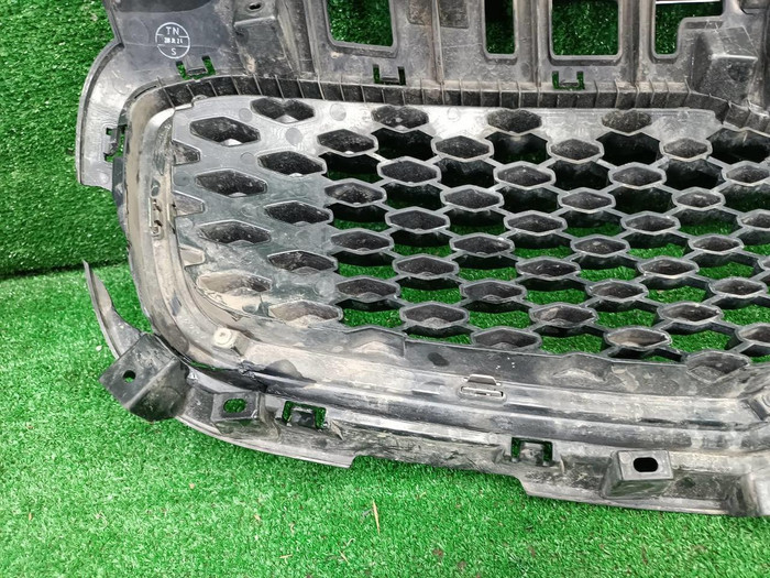 Решетка радиатора KIA Sportage 4 QL (2016-2018)