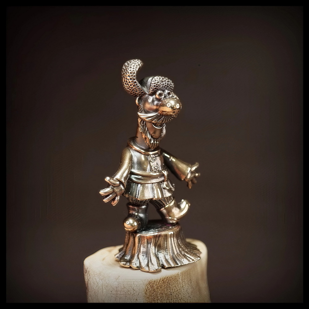 Коллекционная фигурка "Мужичок" , бронза