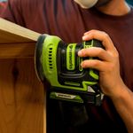 Эксцентриковая шлифмашина акк. Greenworks OS325, 24V, 125 мм, 5000-8000-11000 об/мин, амплитуда 2.4 мм, без АКБ и ЗУ (3100907)