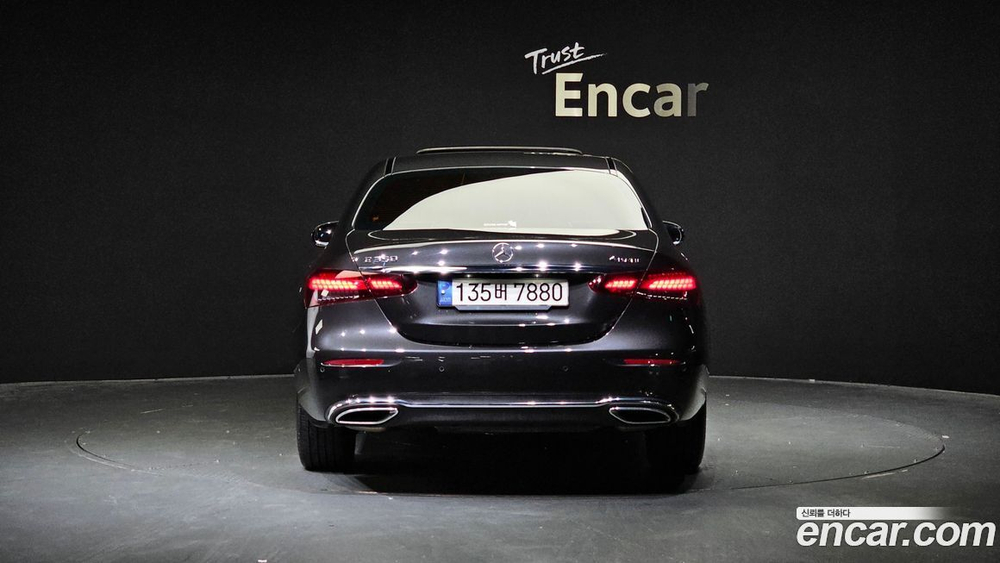Mercedes-Benz E-Class W213 E350 4MATIC Avangarde (07.2022)
