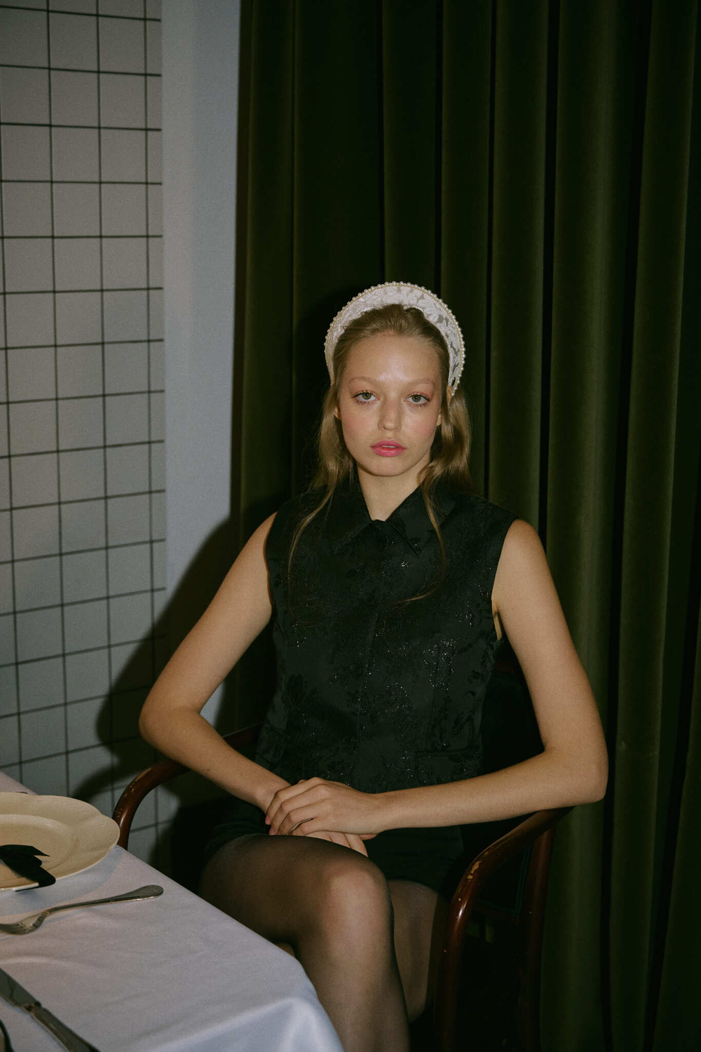 Кокошник белый с жемчугом