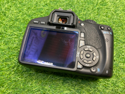 Canon 550D + 18-55mm 3.5-5.6 IS II