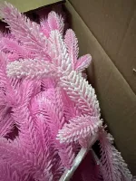 Заснеженная розовая елка «Фэнтези» (Литая хвоя) 270 см / 2,7 м