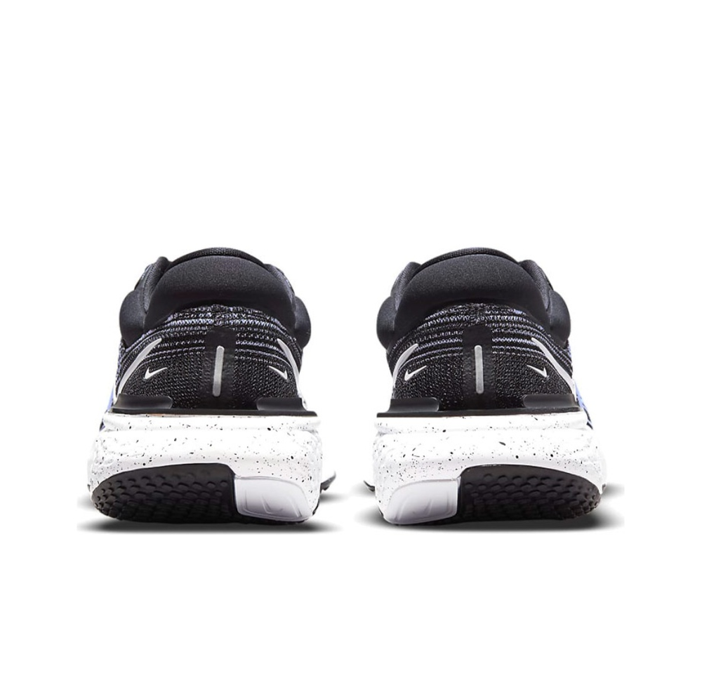 Женские кроссовки Nike ZoomX Invincible Run Flyknit 'White Black' CT2229-103