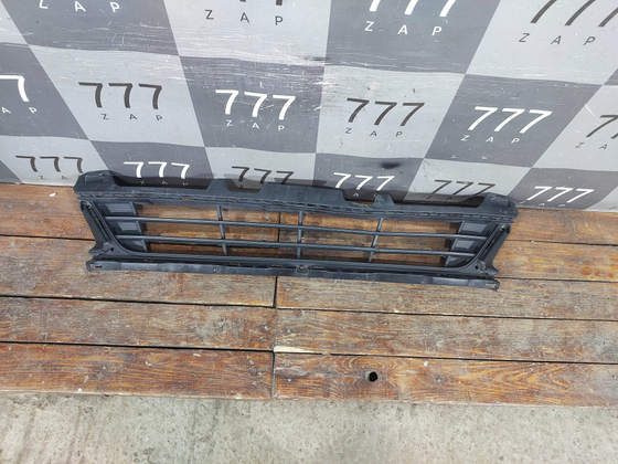 Решетка переднего бампера Kia Sportage 5 (NQ5) 21-нв Б/У Оригинал 86531P1000