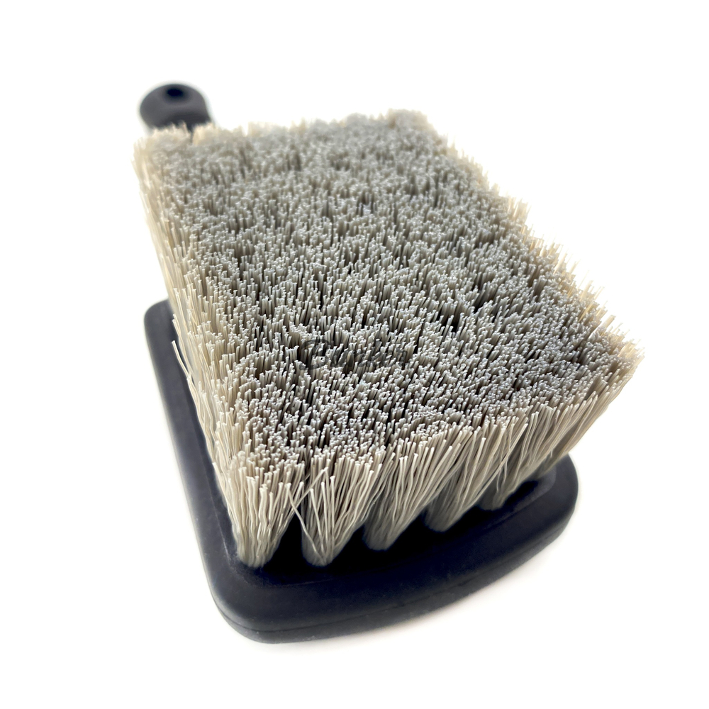 Щетка для мойки покрышек прорезиненная GlossWork