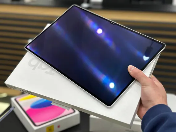 Комплект БУ планшет samsung Tab S10 Ultra 5G(R52XB0913DY) 512Гб + Чехол