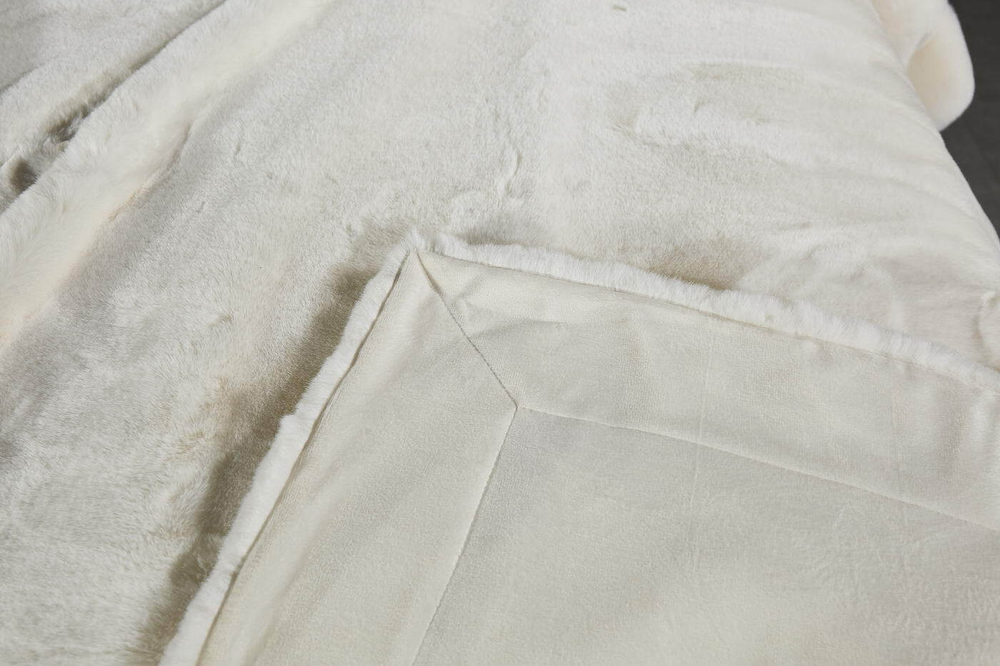 Плед 210х230 Sofi De MarkO Ричард молочный