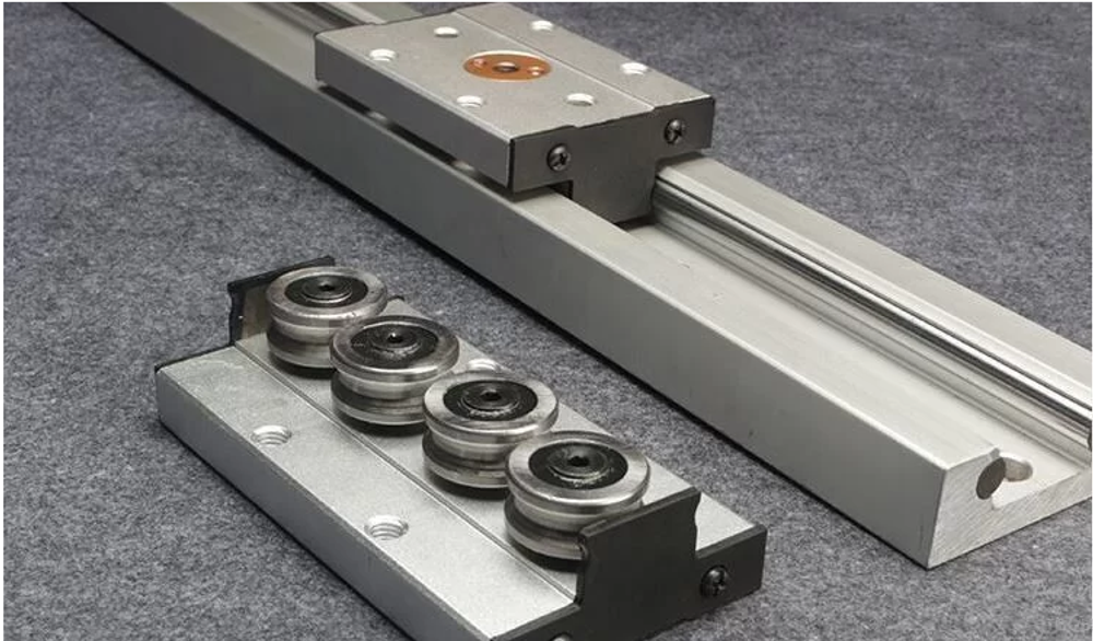 SGR10 Каретка с фиксатором