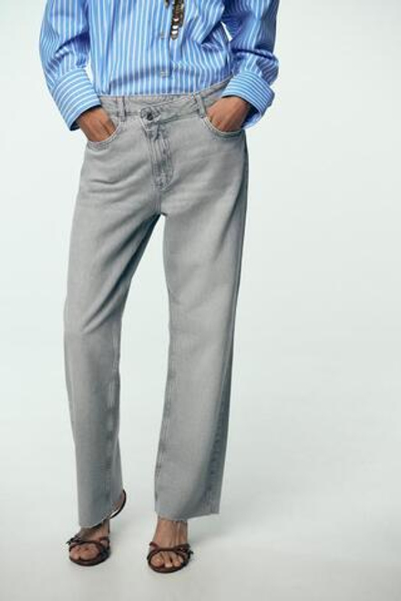 ZARA ДЖИНСЫ Z1975 STRAIGHT С ВЫСОКОЙ ПОСАДКОЙ И ПЕРЕКРЕЩЕННОЙ ТАЛИЕЙ, СВЕТЛО-СЕРЫЙ