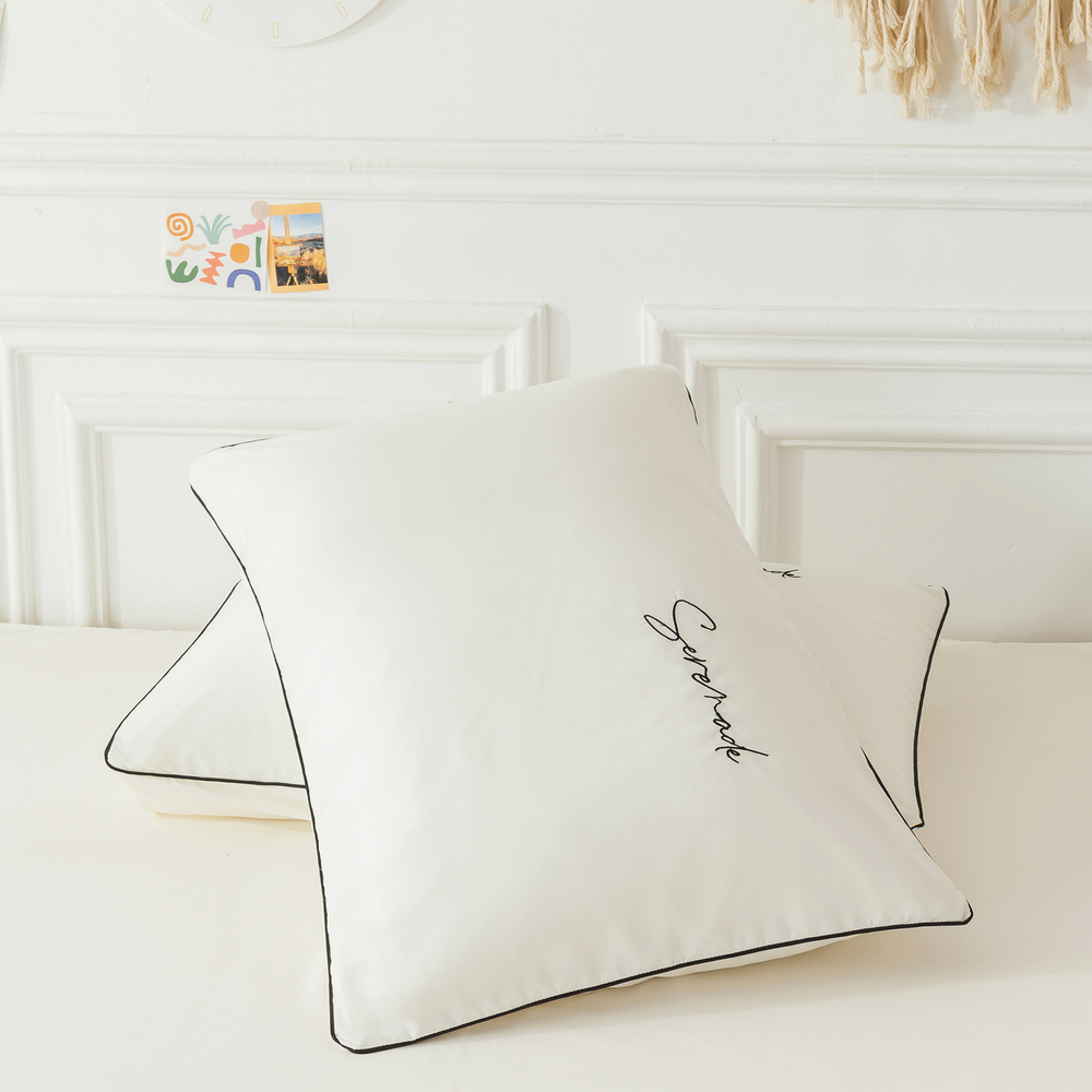 Комплект постельного белья Однотонный Сатин Вышивка на резинке CHR037