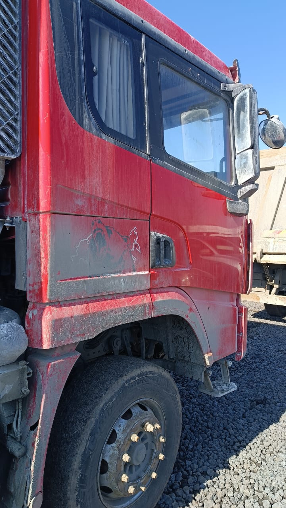 Shacman (Shaanxi) SX* 8x4 Самосвал SX33186V366 (Дизельный, 11,6 л, 423 л.с., МТ)