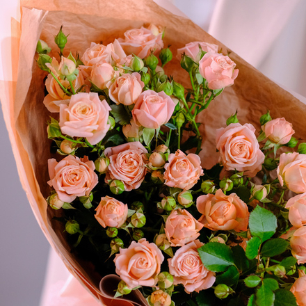 Нежный букет пионовидных роз #206 (готовый букет)