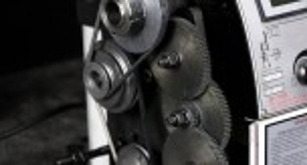 Станок токарный Visprom SPV-180x300 39001200