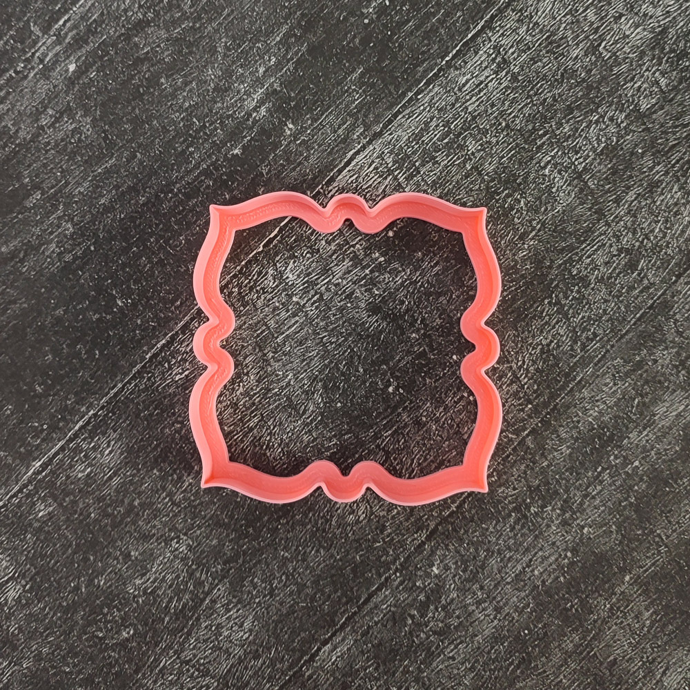 Фигурная рамочка №105