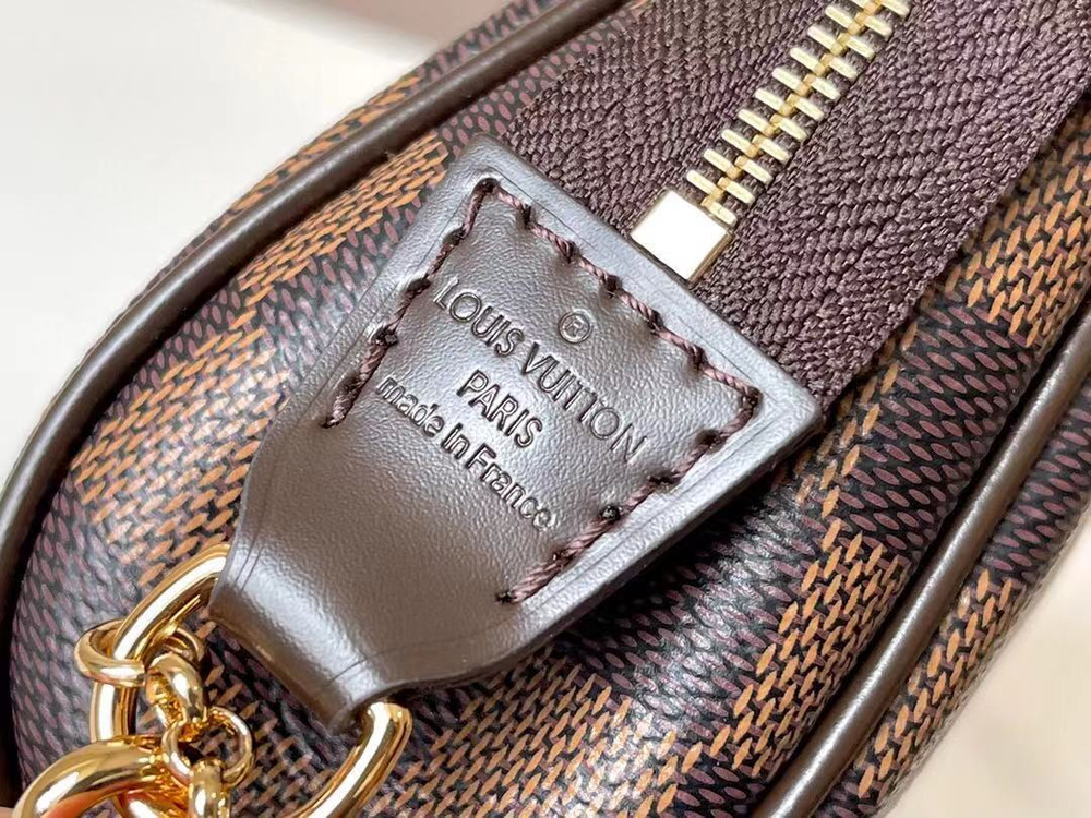 Louis Vuitton Eva