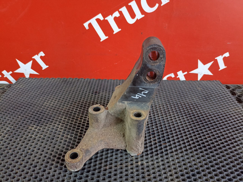 Кронштейн двигателя задний правый