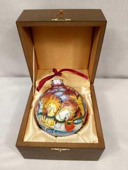 Шар новогодний с ручной росписью Палех "Тройка" в футляре