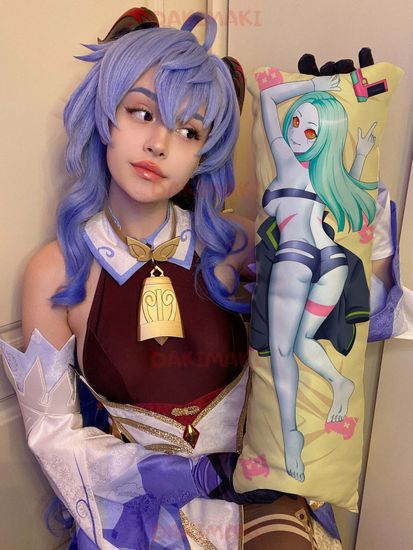 Мини дакимакура Ребекка из Киберпанк арт. M0841, 60х20 см