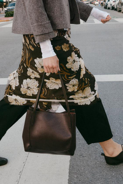 ZARA СУМКА-ШОПЕР С ДЕТАЛЯМИ, КОРИЧНЕВЫЙ