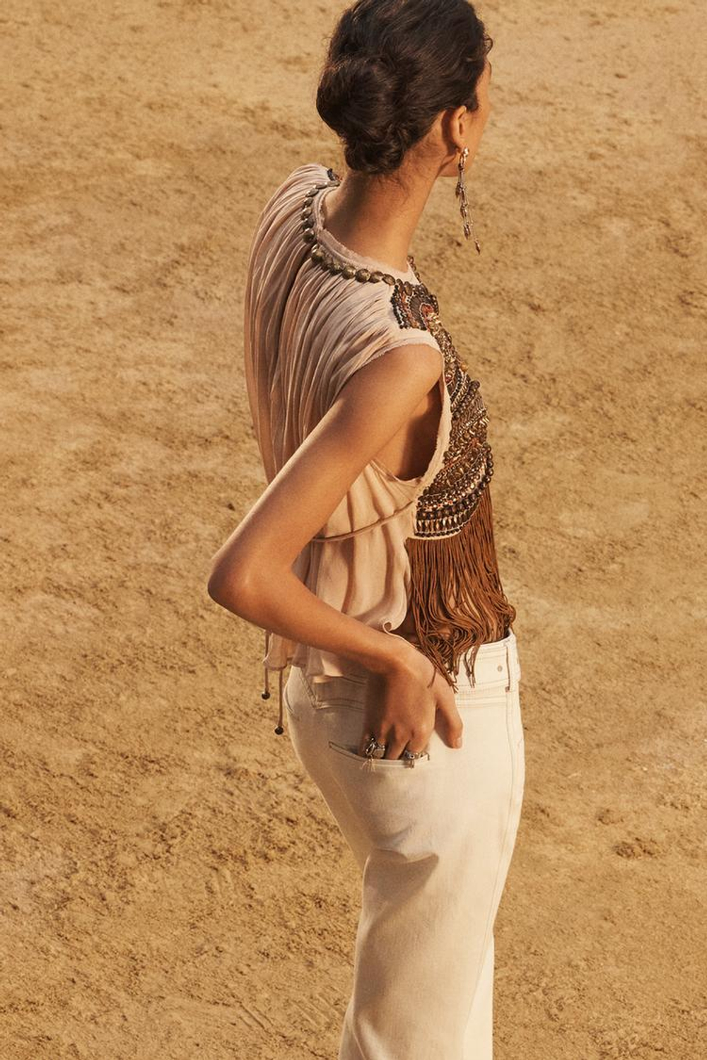 ZARA ТОП С ВЫШИВКОЙ И БАХРОМОЙ, ЦВЕТ ВЕРБЛЮЖЬЕЙ ШЕРСТИ