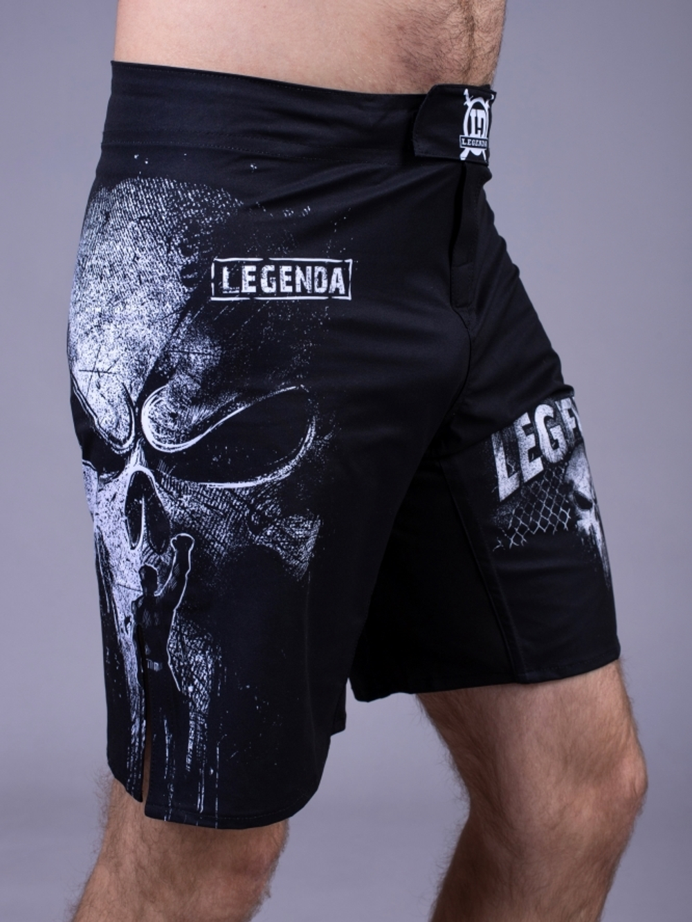 Шорты Legenda Череп Каратель черный
