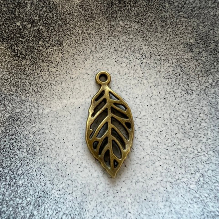 Подвеска дерево-лист. Античная бронза. Фурнитура для изготовления украшений и аксессуаров.